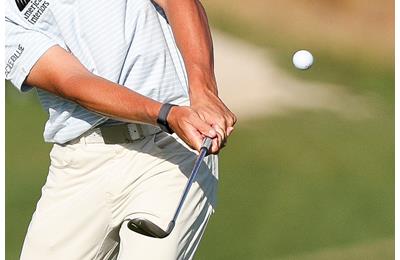 Robot testing shows that two popular golf balls spin up to 70% less on short shots – and it could be costing you around the green.