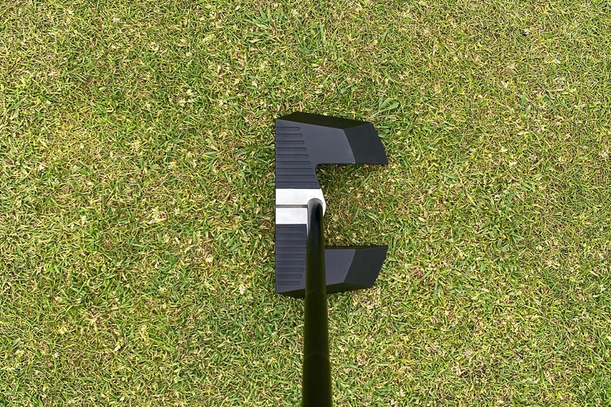 The L.A.B. Golf MEZZ.1 MAX putter is extremely stable