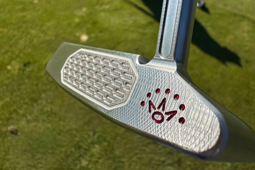 The Scotty Cameron Studio Style Newport 2.5 Plus putter rolls the ball very well